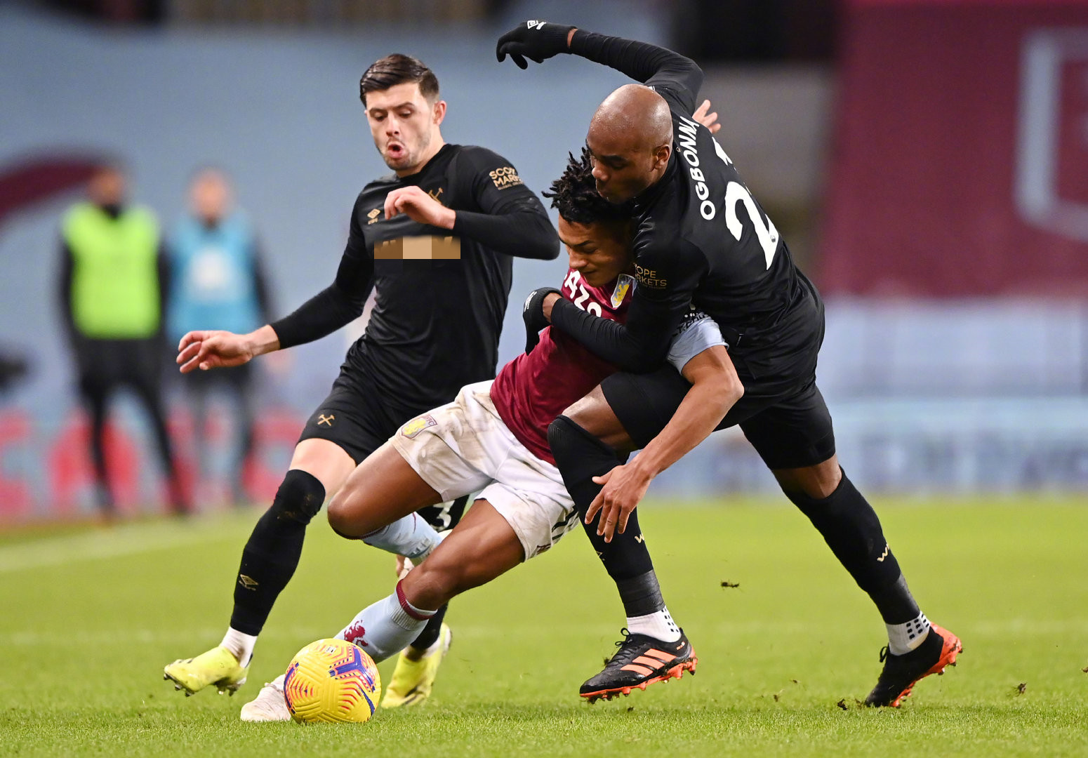 更高荣誉的 更高荣誉的