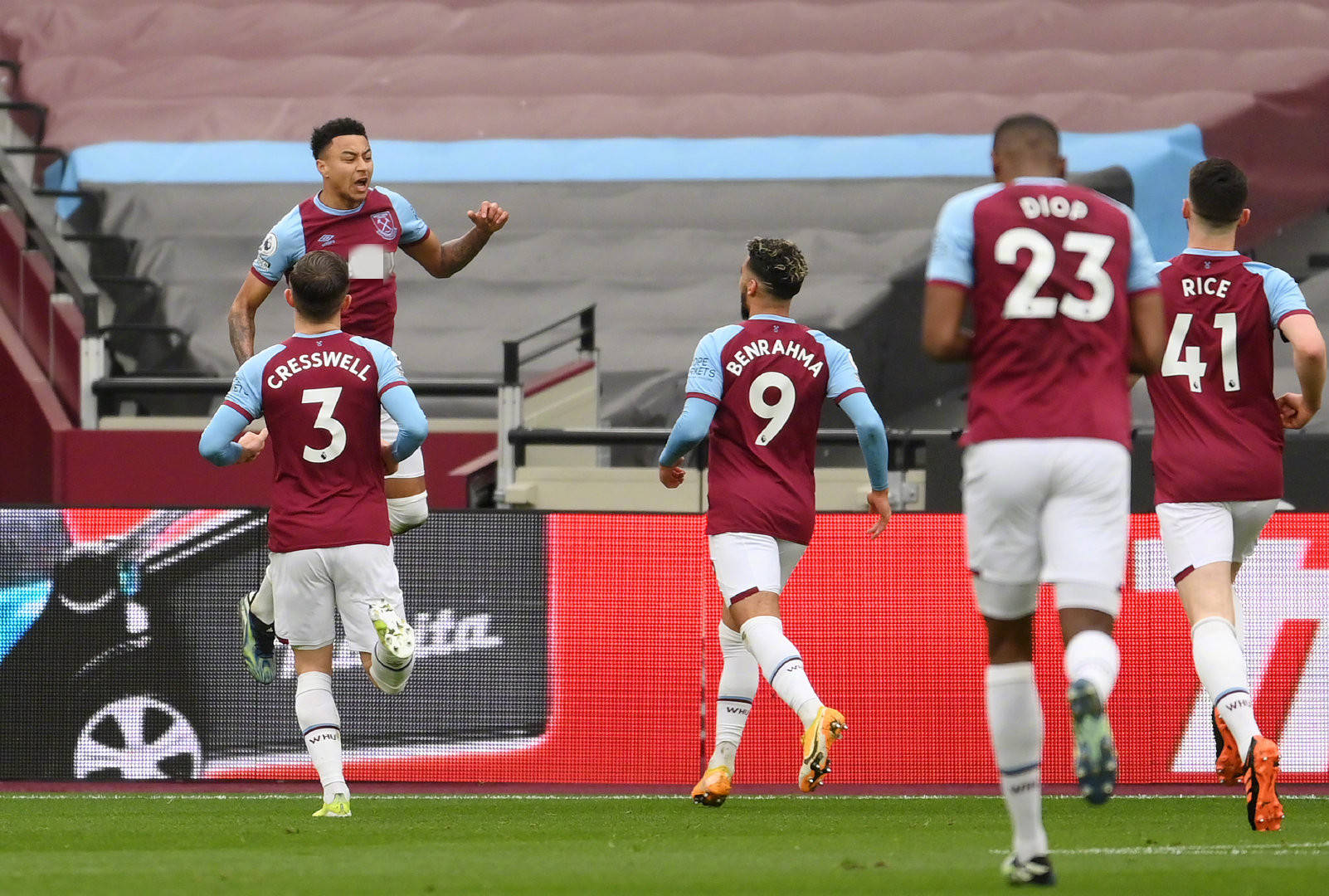 他的到来不 他的到来不